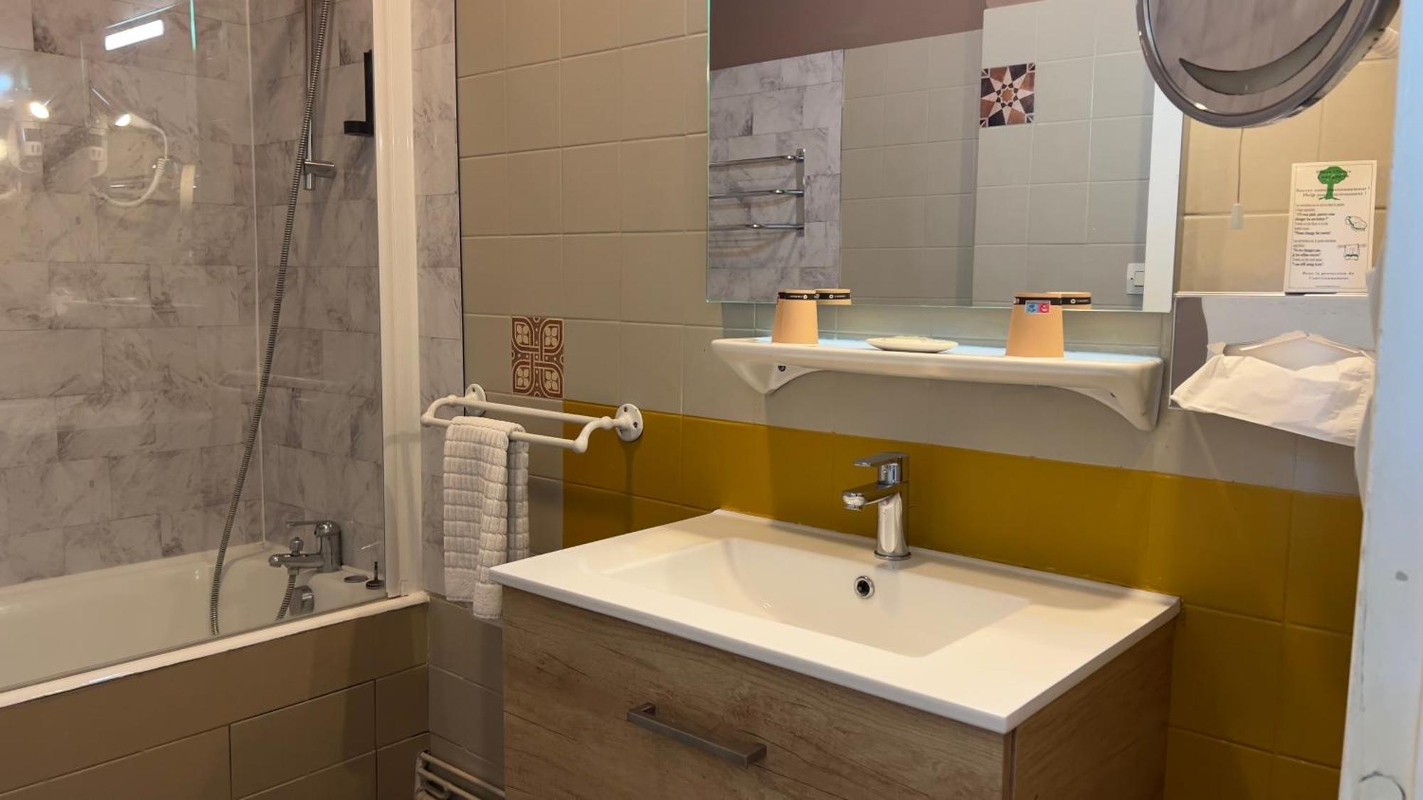 L'hostellerie Du Château De Hotel 3*