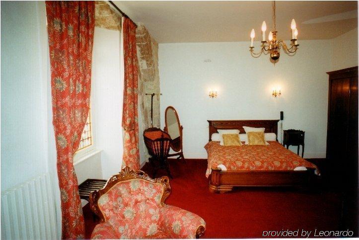 L'hostellerie Du Château De Hotel 3*