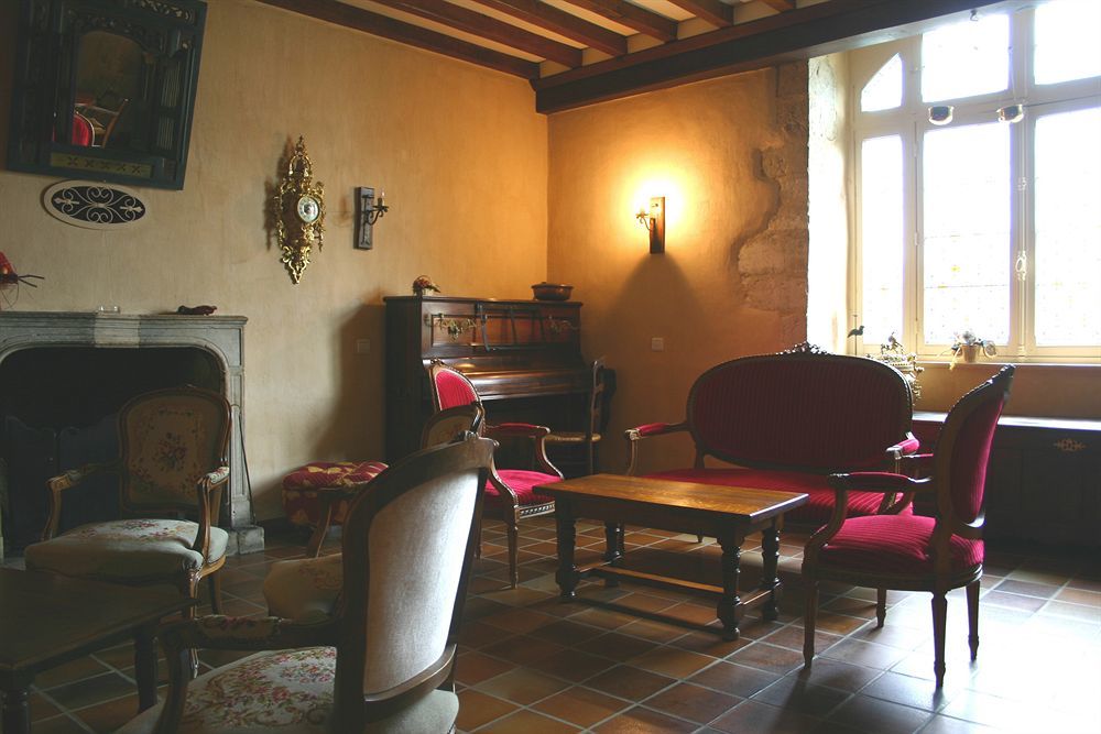 L'hostellerie Du Château De Hotel 3*
