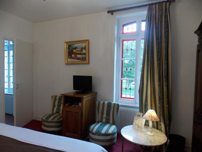 L'hostellerie Du Château De Hotel
